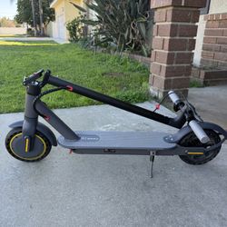 Electric scooter