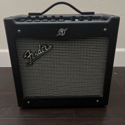 Fender Mustang I v2 Amplifier 
