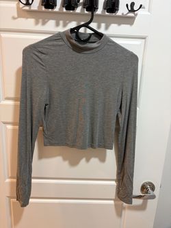 shein women’s long sleeve shirt M