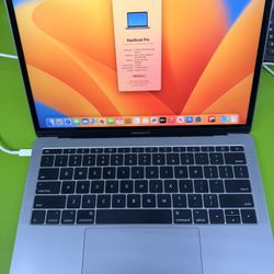 2017 MacBook Pro 256 GB 13 Inch