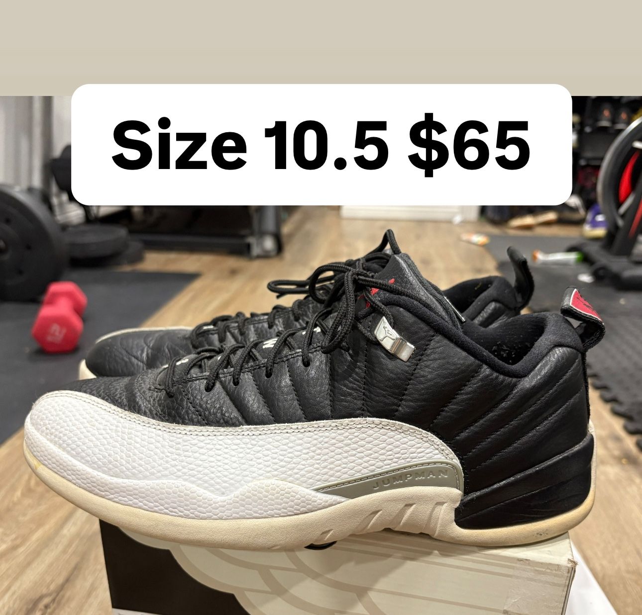 Jordan Retro 12s Playoff Low Size 10.5