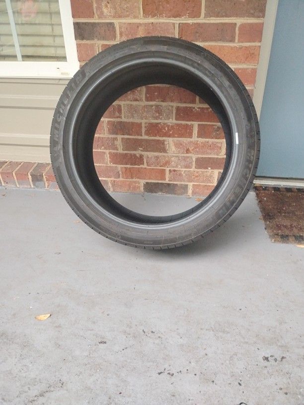 Michelin Primacy Tour 265/40 R 22 InchTires Only 3 Tire Are Available $70 Each (Tire Man) Free Delivery 