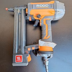 RIDGID 18 Gauge Narrow Crown Stapler, R150FSF3 model