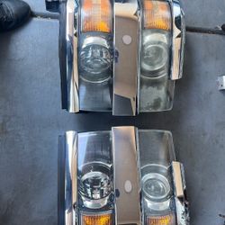 2015 Chevrolet 2500 HD Headlights 