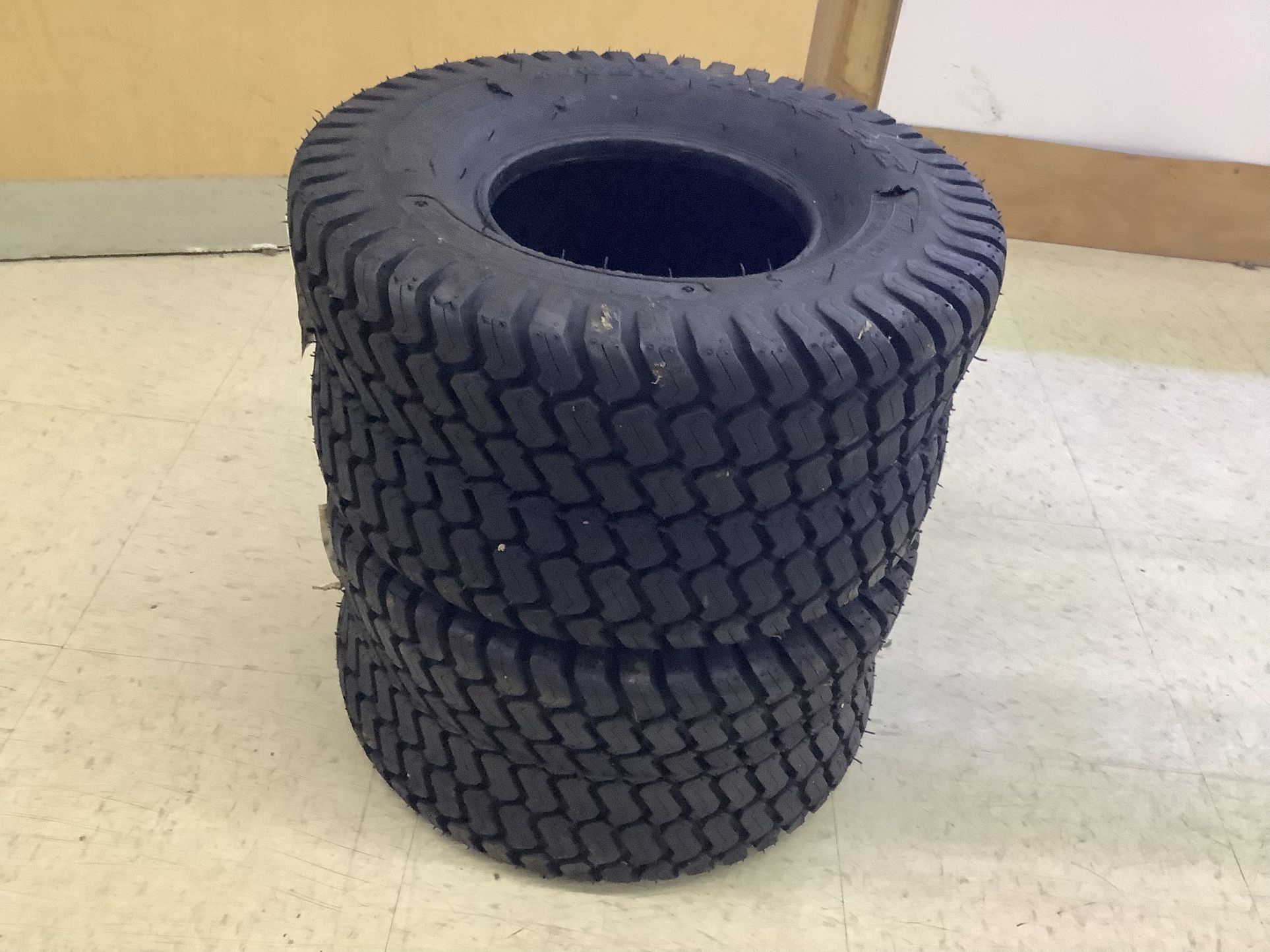 Lawnmower Tires