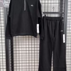 Quarter Zip Alo Set.....ALL SIZES 