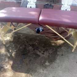 Massage Table 