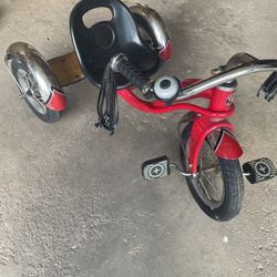 Schwinn Roadster  Tricycle