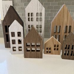 Wood Houses 7 Pieces 