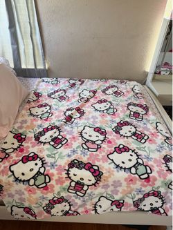 hello kitty spring time throw blanket