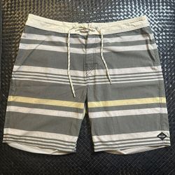 Men’s Clothes Size Large