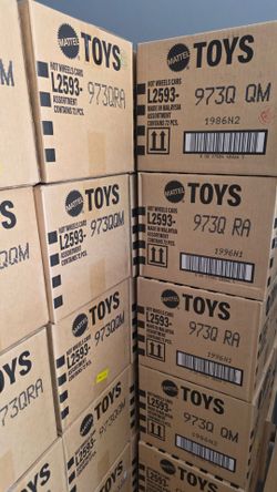 2026 Hot Wheels Cars Assortment  Q Case 72 Pieces. Factory sealed boxes