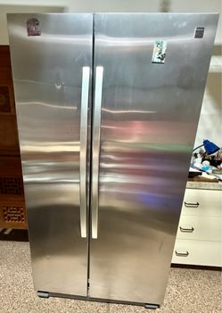 Kenmore Stainless Steel Side-by-Side Refrigerator – Working