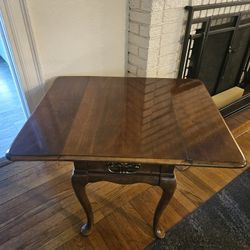Solid Cherry Wood Drop Leaf Pembroke Accent End Table With Drawer