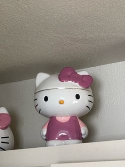 Hello kitty cookie jar
