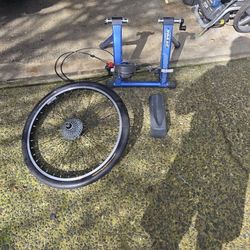 Indoor Bike Trainer 