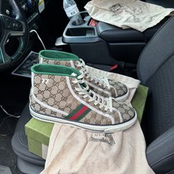 Gucci Shoes For Sale!! Brand New 