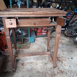Vintage Singer Sewing Machine with cabinet