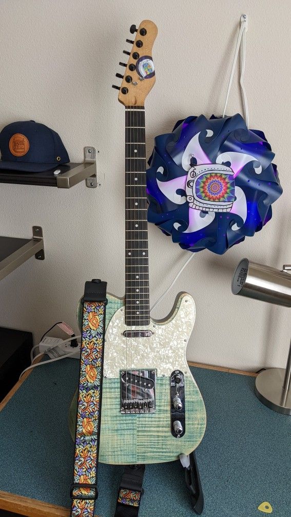 T-style Michael Kelly 1953 Electric Guitar