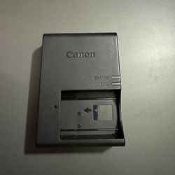 Canon LP-E17 battery charger