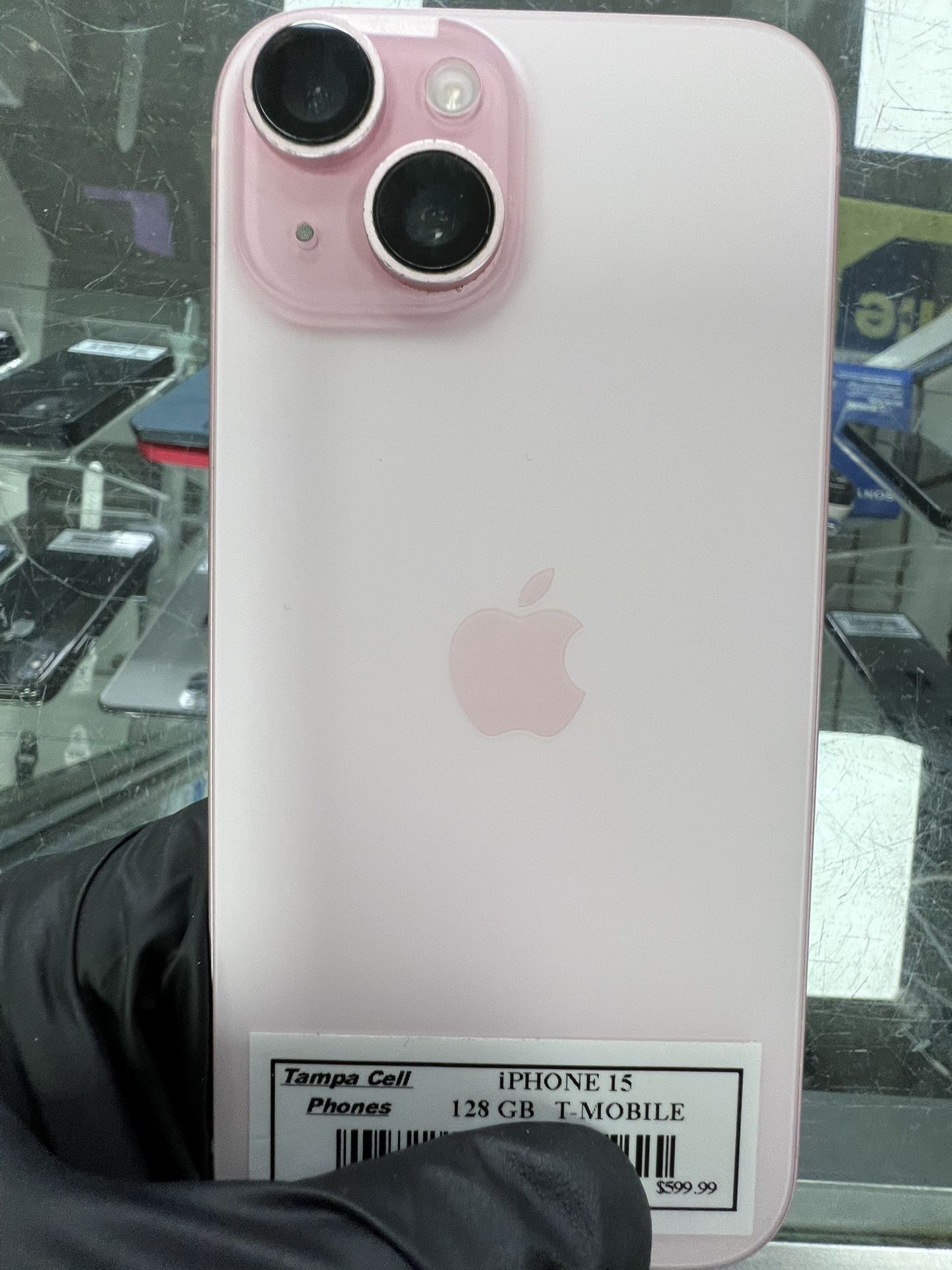 iPhone 15 T-Mobile 128 gb excellent condition! $ 500