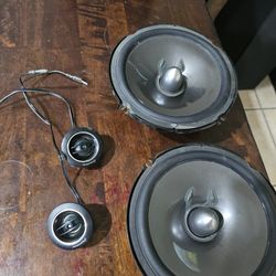 PIONEER 6 1/2 COMPONENTS 350 WATTS TWEETERS AND MIDS WITH BUILT IN CROSSOVER