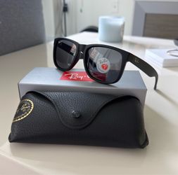 Brand new RayBan polarized sunglasses RB4165