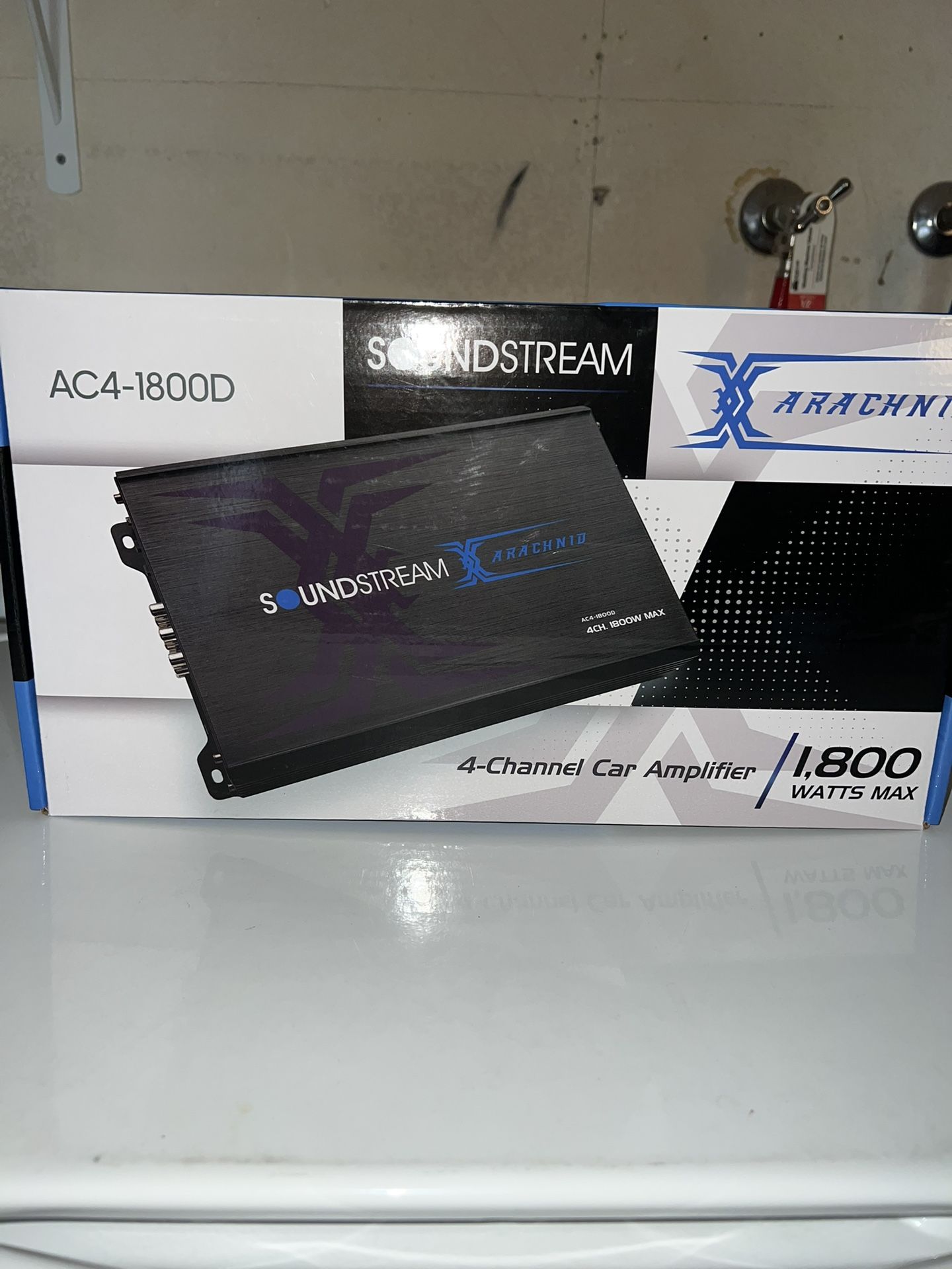 Soundstream 1800 Watt 4 Channel Amplifier
