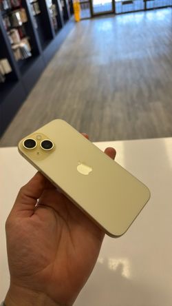 iPhone 15 unlocked