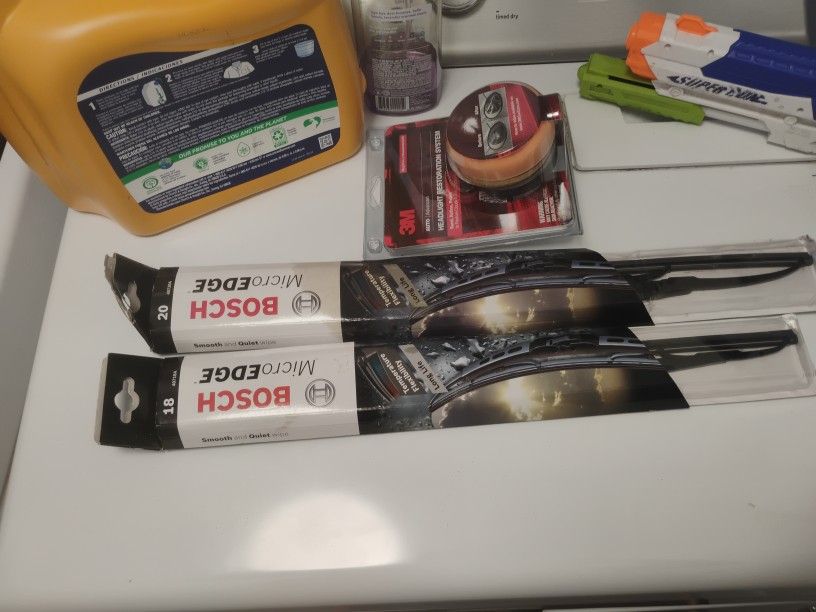 Windshield Wipers And Headlight Restoration Kit