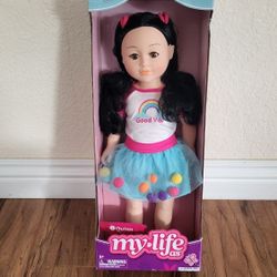 Quinn My Life As Doll 18 Inches, Brand New. 