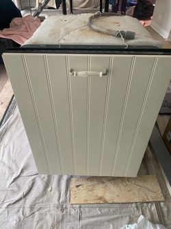 Samsung Dishwasher - LIKE NEW