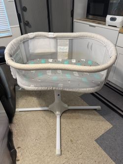 Halo Bassinets Swivel Sleeper