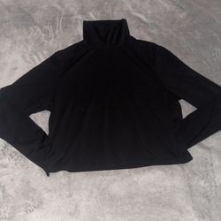 Black Cropped Turtleneck Long Sleeve – Size 2XL - Worn Once