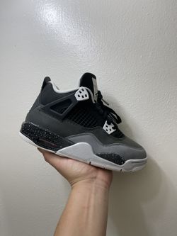 Jordan 4 “2024 Fears” Size 6 In Youth 