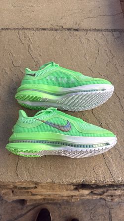 New Nike Pegasus premium illusion green silver running shoes Women’s 6.5, Youth 5y
