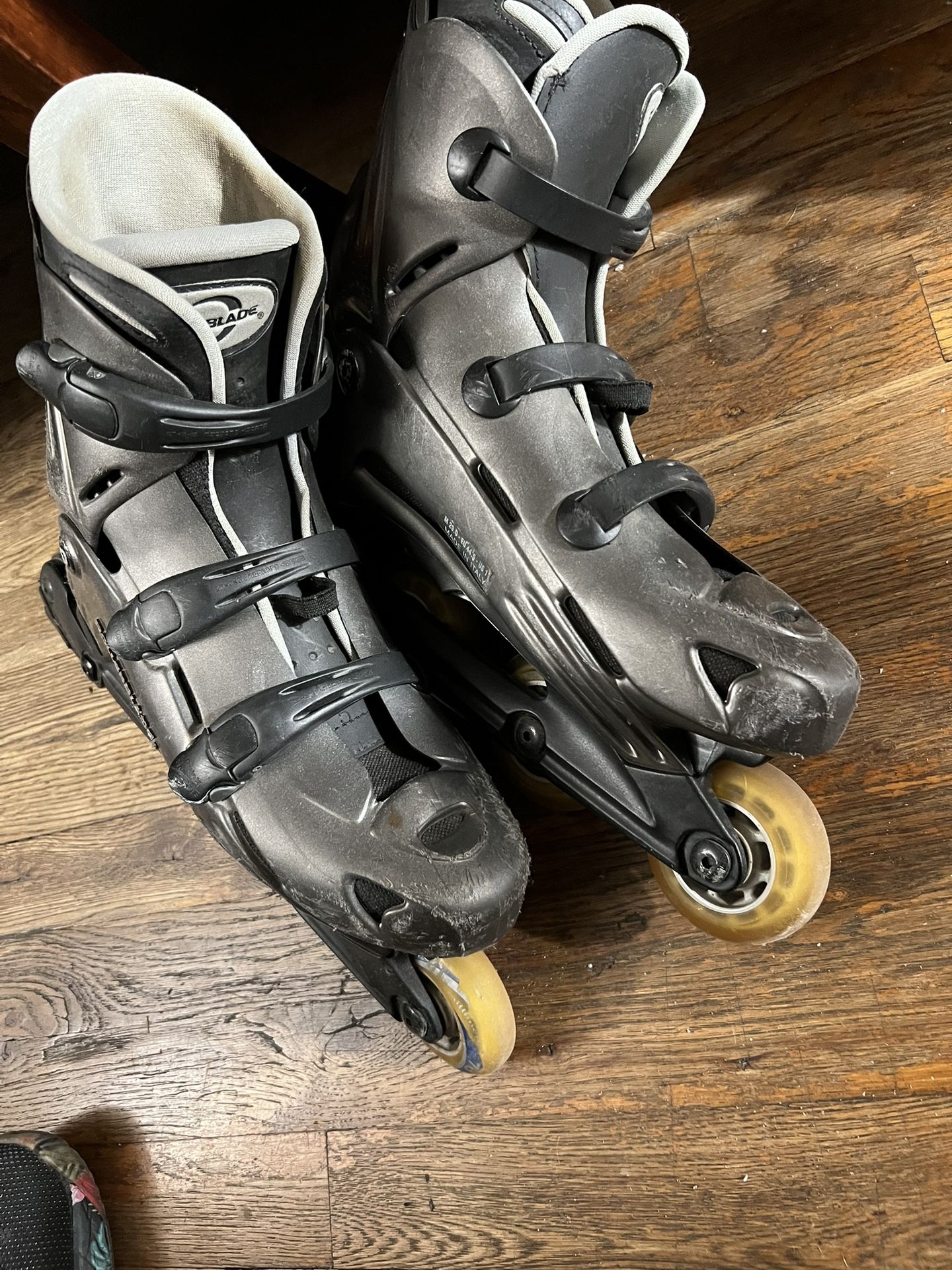 Rollerblade TX7 Inline Skates – Size 11 – Excellent Condition