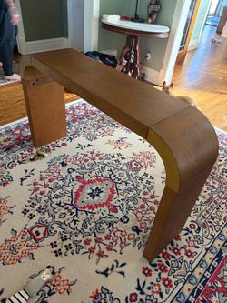 Side table/entry table