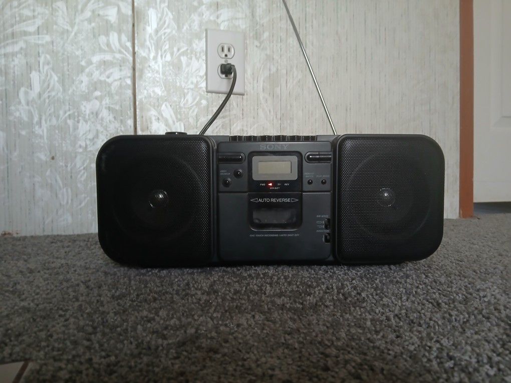 Vintage Sony Boom Box