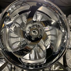 28 Rims Wheels Tires Forgiato Chrome 6 Lug $9500