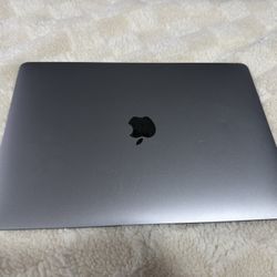 MacBook Air 13” (2018)