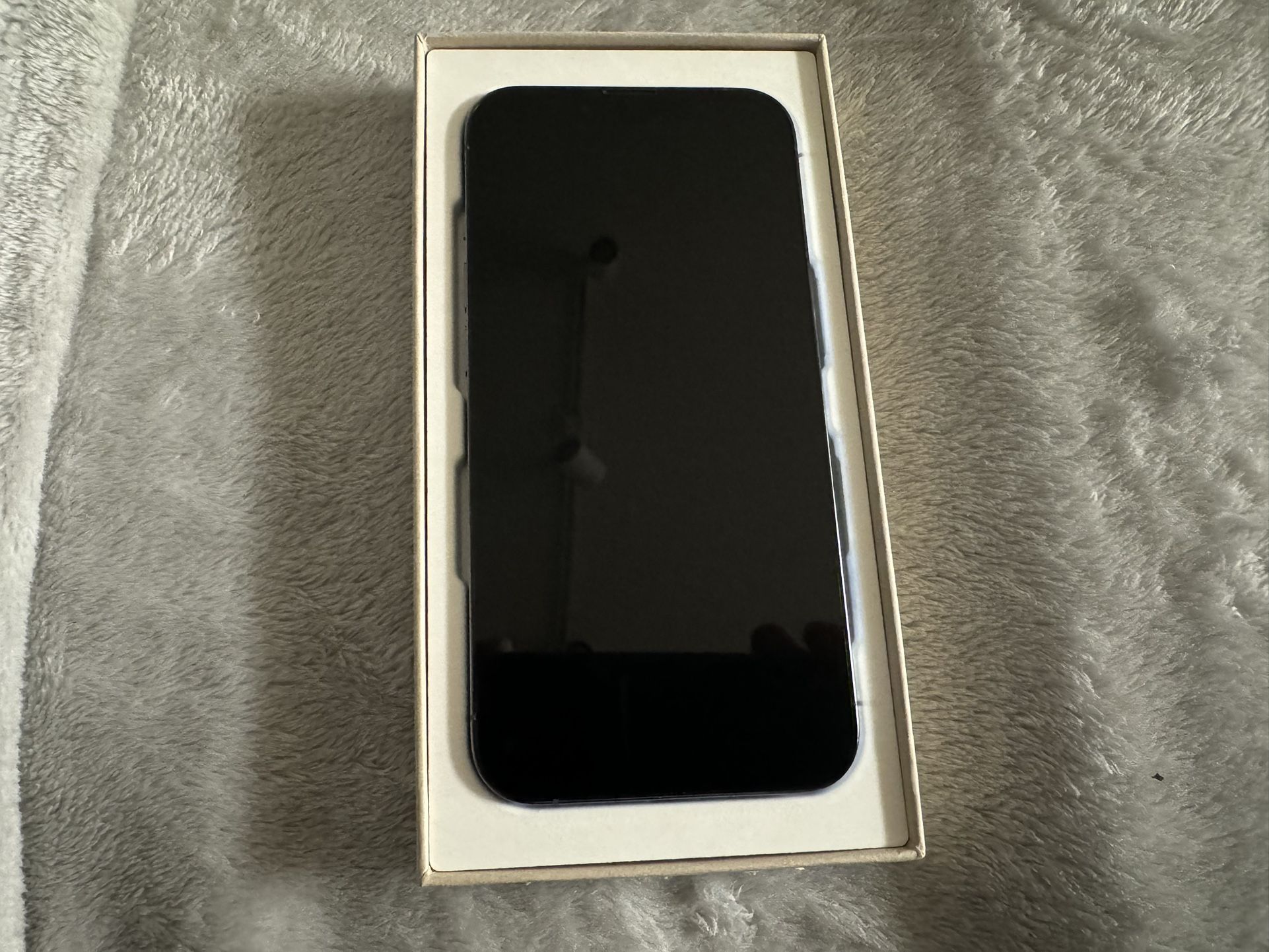 iPhone 13 Pro 512 Gb Sierra Blue. Factory Unlocked 