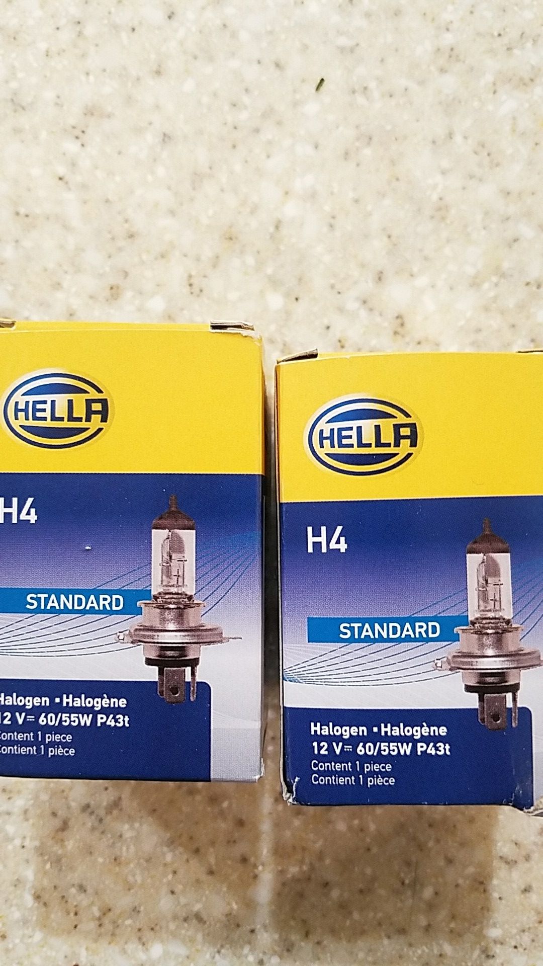 2 H4 bulbs new