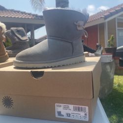 T Adora Tehuano Ugg Size 12