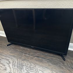 Samsung 32" HD Flat TV H4000 Series 4 With remote