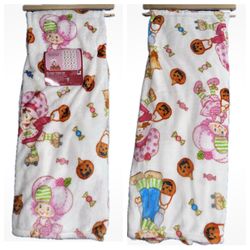 Strawberry Shortcake Pumpkin Halloween White Plush Throw Blanket 50”x70” New