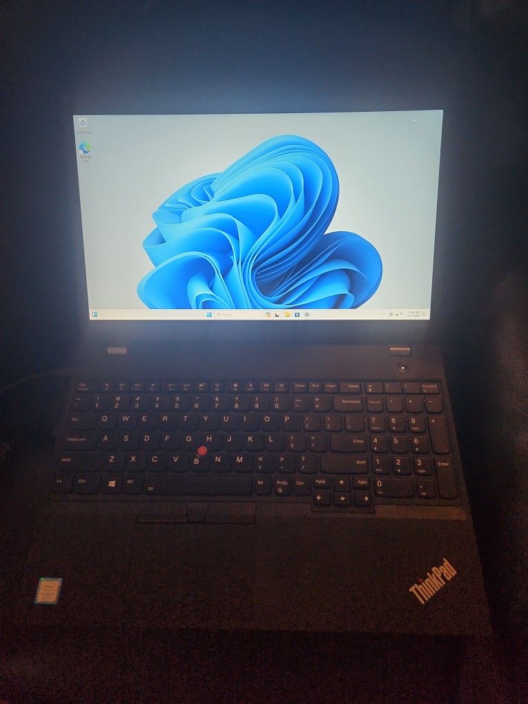 Lenovo T590, i7-8565, 16 GB RAM, 256 GB SSD - Refurbished