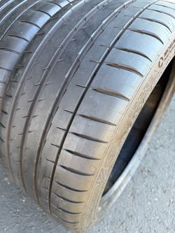 Selling Pair 245/40ZR19 (94Y) Michelin Tires