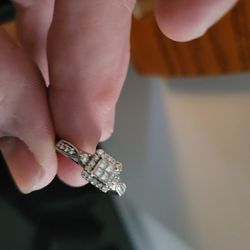 Diamond Engagement Ring 1 Carat Tw