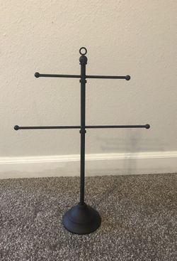 Jewelry organizer